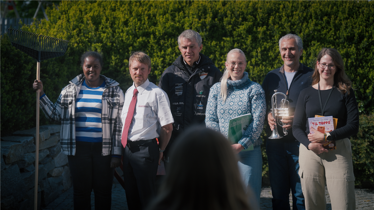 Personer fra ulike kulturer og yrker - Klikk for stort bilde